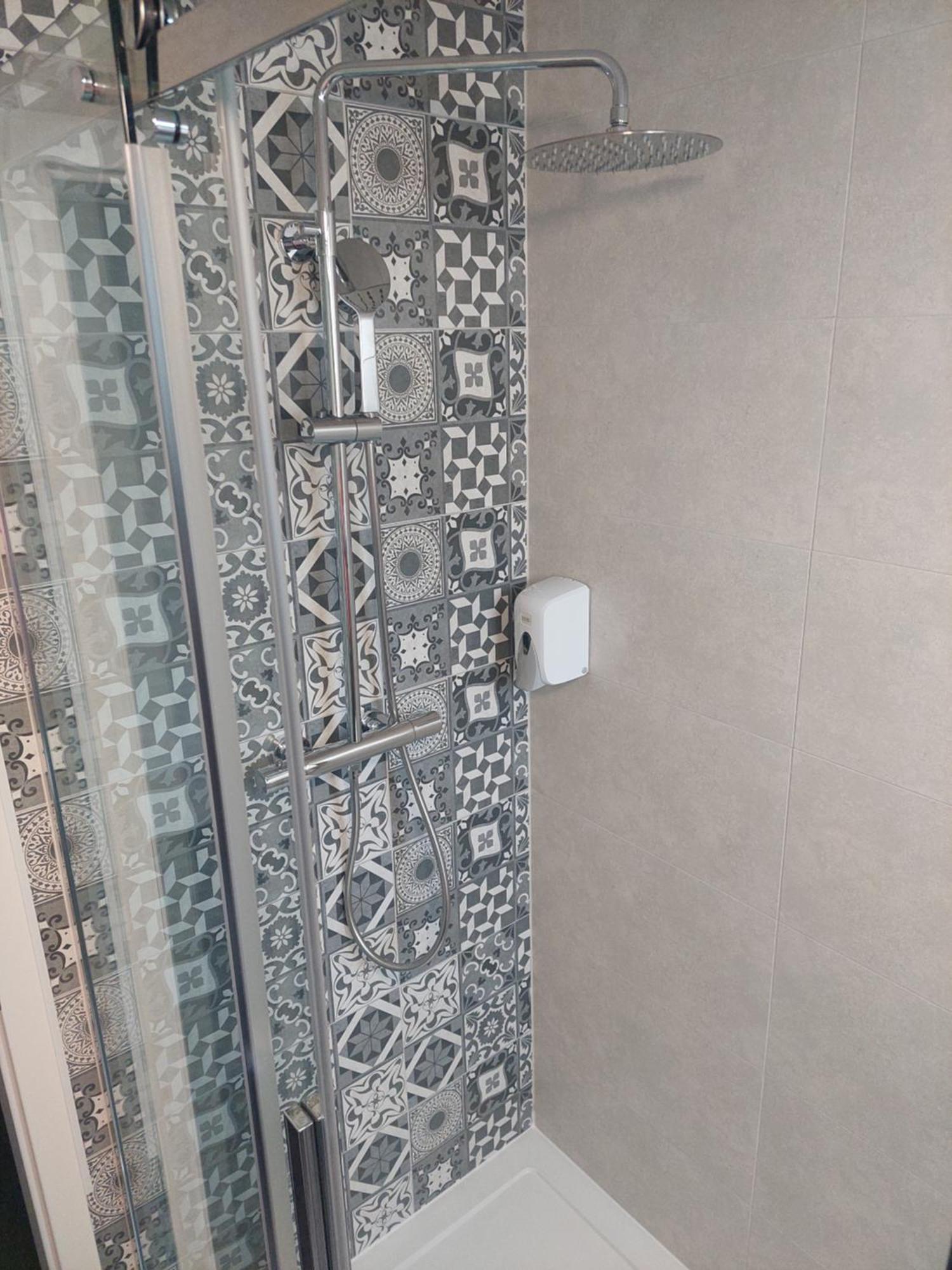 Comfort Suites ヴェリカ・ゴリツァ エクステリア 写真